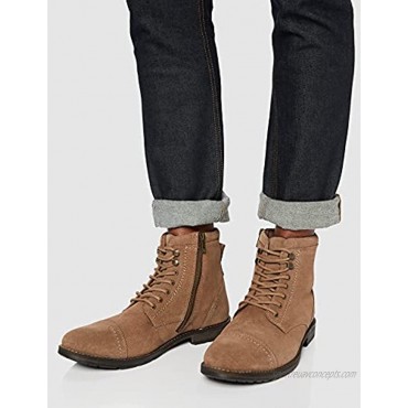 find. Men's Max Suede Chukka Boots